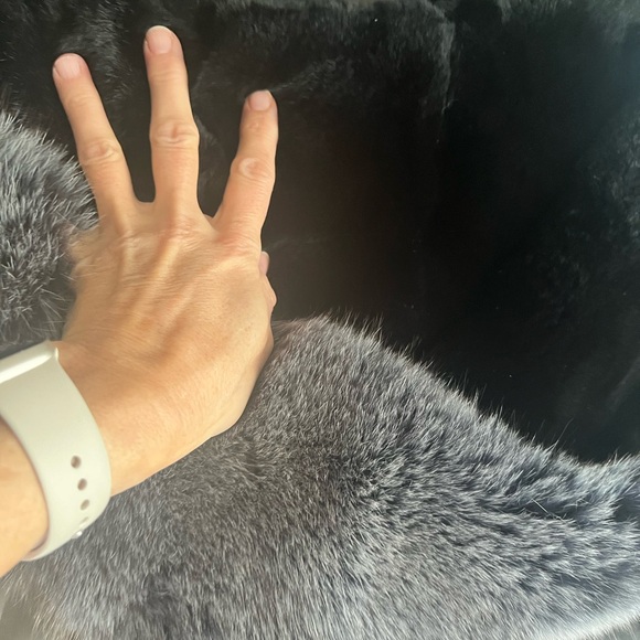 Moose knuckles, real fur hood and trim - Picture 6 of 8